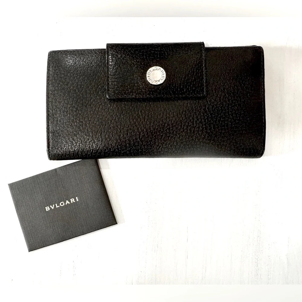 BVLGARI Black Leather Trifold Wallet Organizer Snap Closure